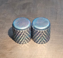 Load image into Gallery viewer, Heavy Knurled Flat Top Barrel Knobs